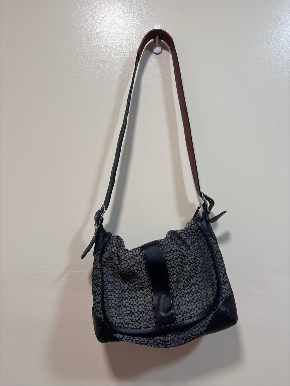 COACH Signature Black Grey Jacquard & Leather Crossbody Saddle Bag - Picture 4 of 14